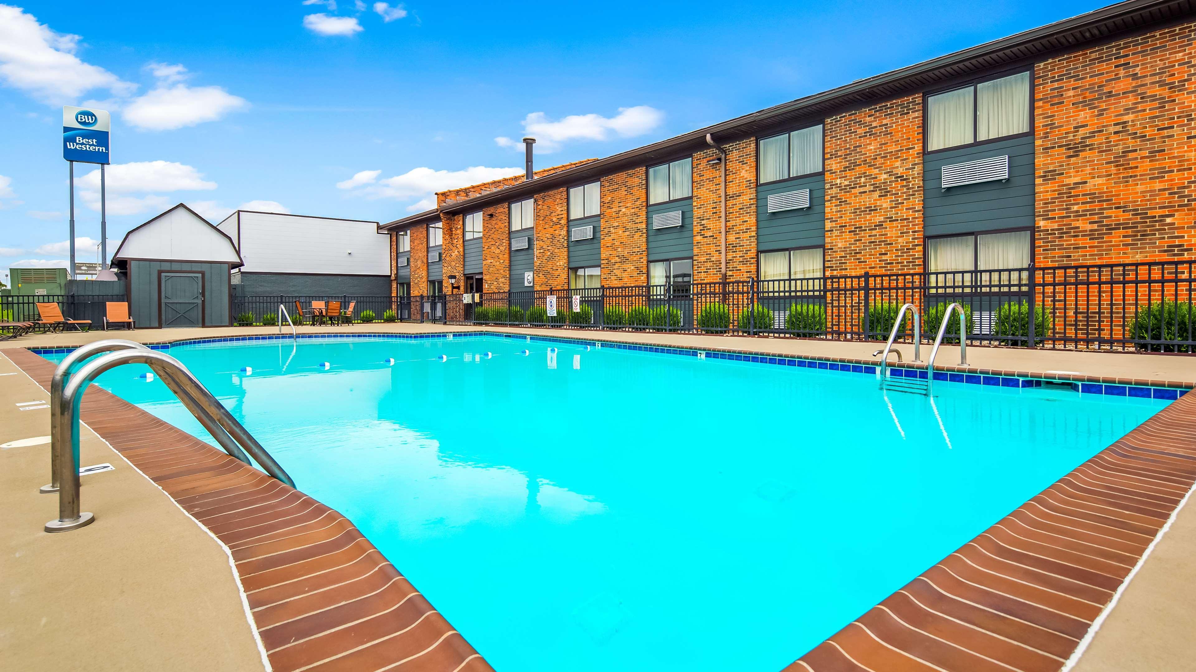 Best Western Shepherdsville Eksteriør bilde